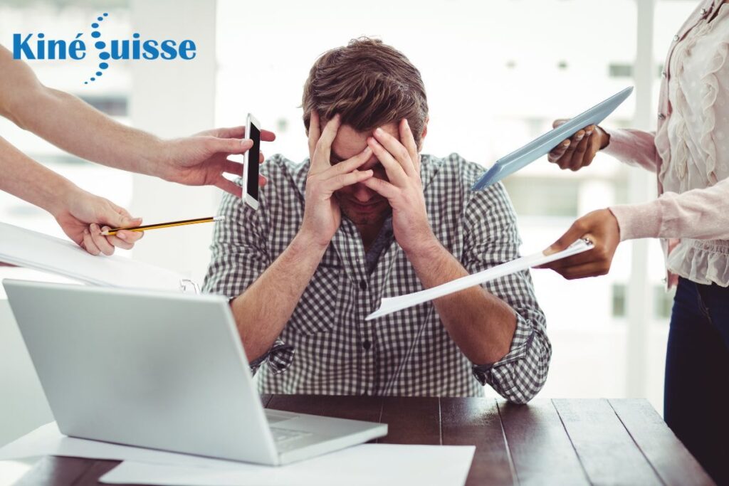 Un homme débordé de travail